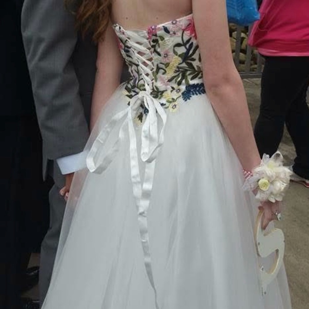Floral Embroidered White Dress
